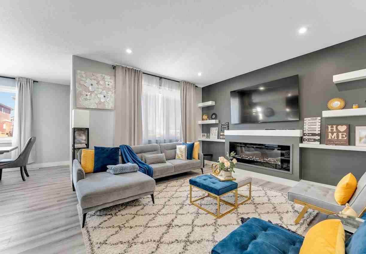 6602 38 Ave - Photo 2 of 19