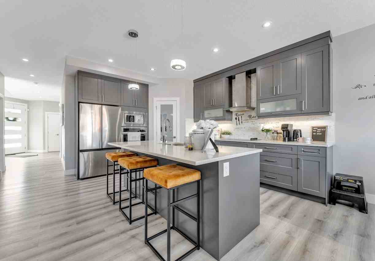 6602 38 Ave - Photo 4 of 19