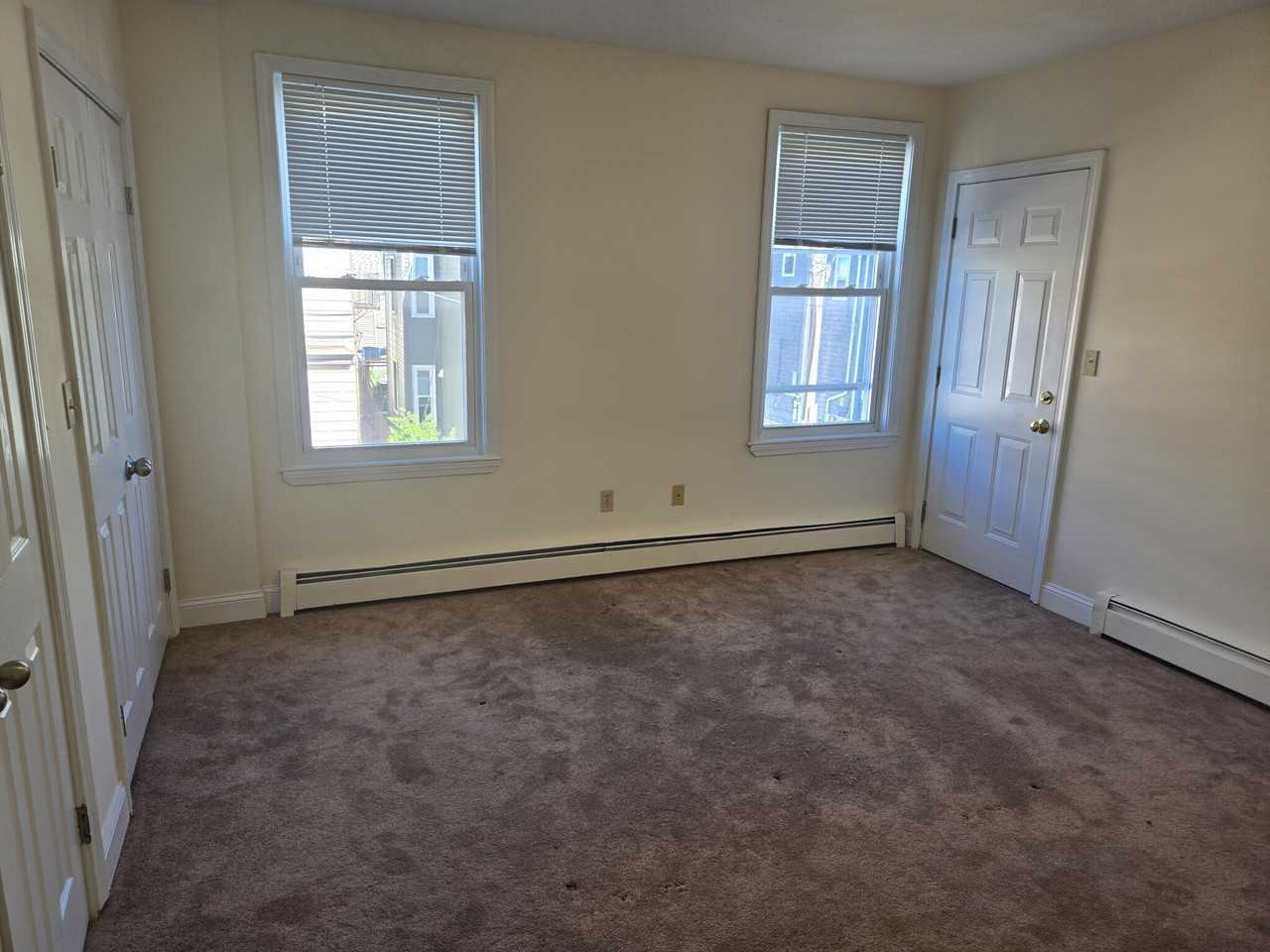 145 Pearl St #2 - Photo 3 of 6