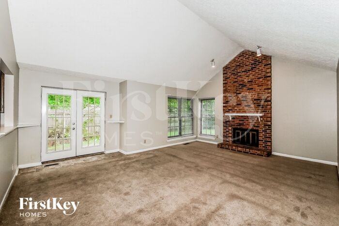 4404 Caledonia Way - Photo 2 of 16