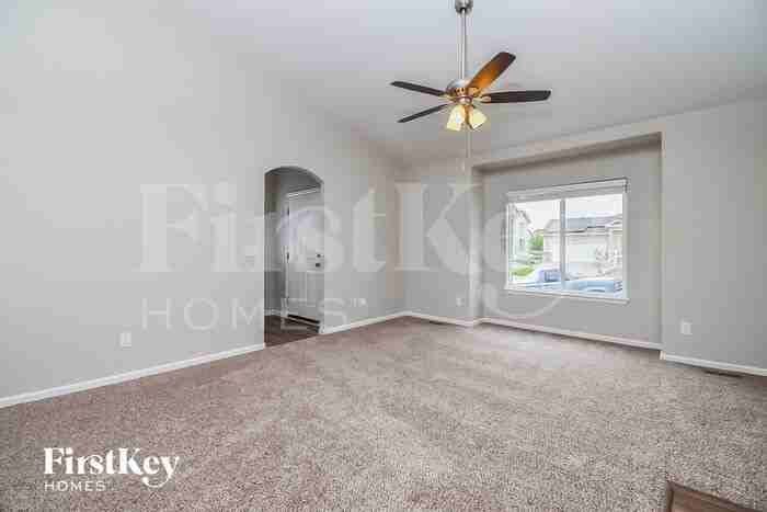 11957 Corbu Hts - Photo 2 of 15