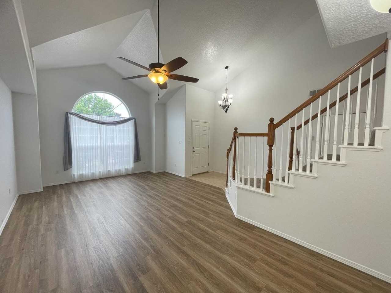 5555 Mansfield Pl Nw - Photo 6 of 50