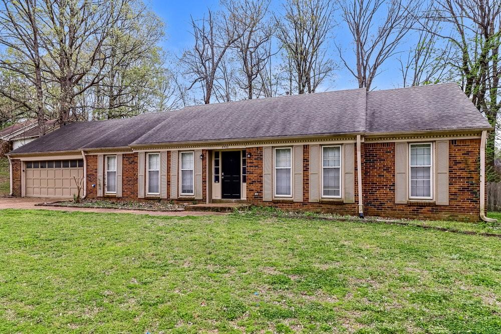 8533 Kettering Dr - Photo 3 of 16