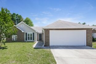 260 Landing Dr - Photo 1 of 1