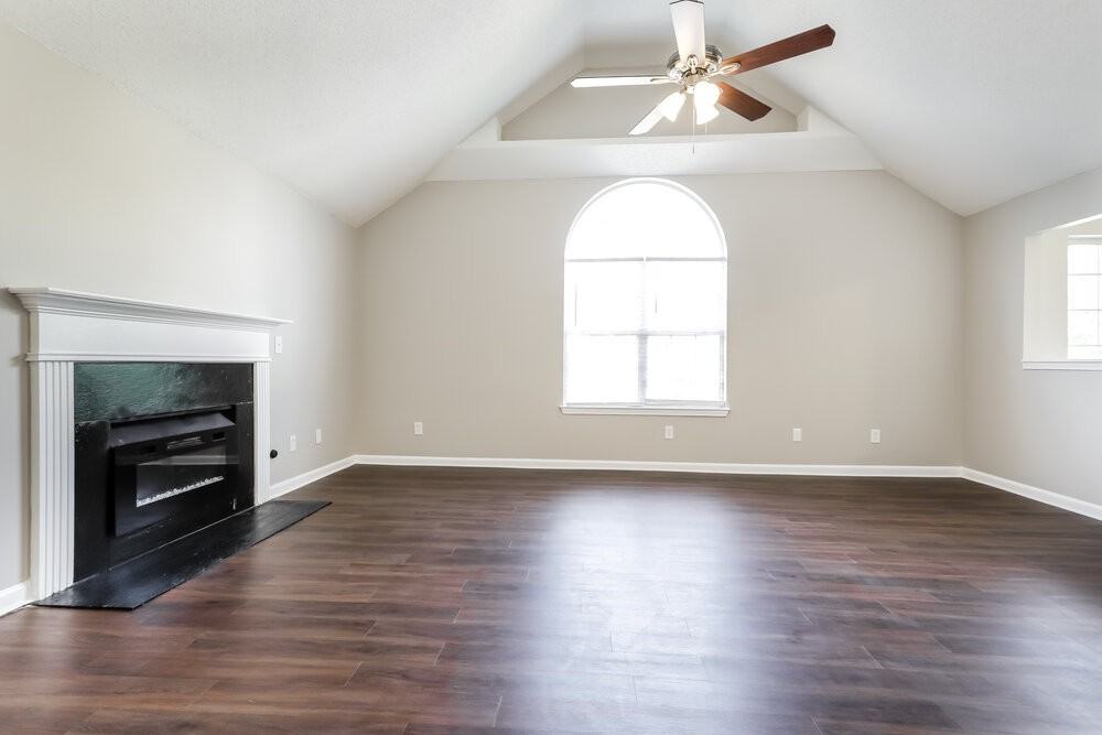 3827 Waldrop Hills Dr - Photo 4 of 17