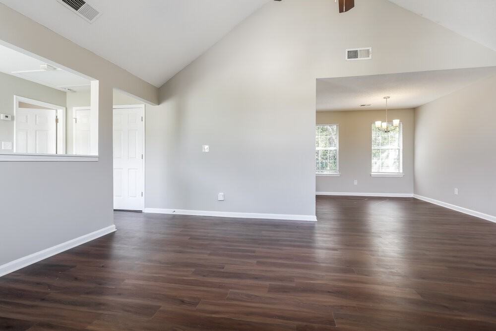 3827 Waldrop Hills Dr - Photo 5 of 17