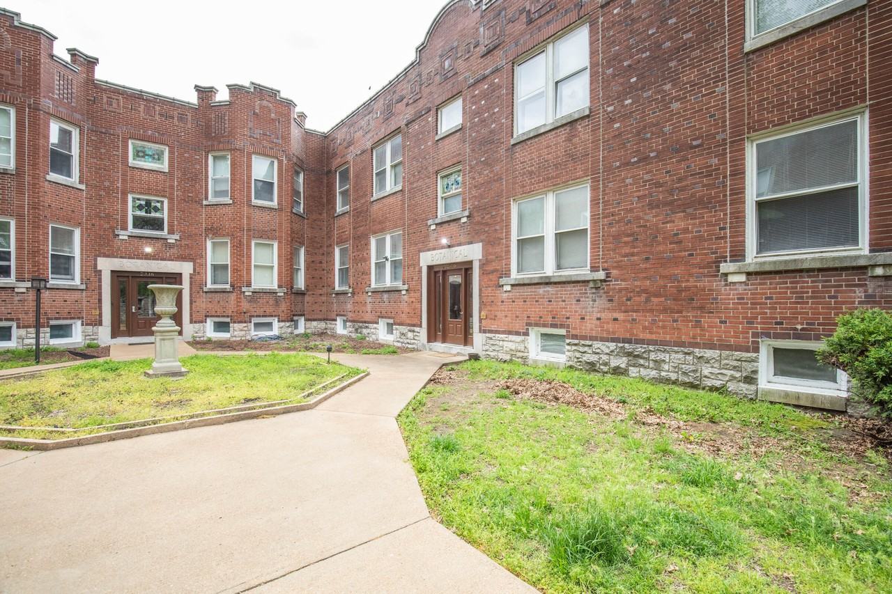 2338 Tower Grove Ave #2E - Photo 7 of 13