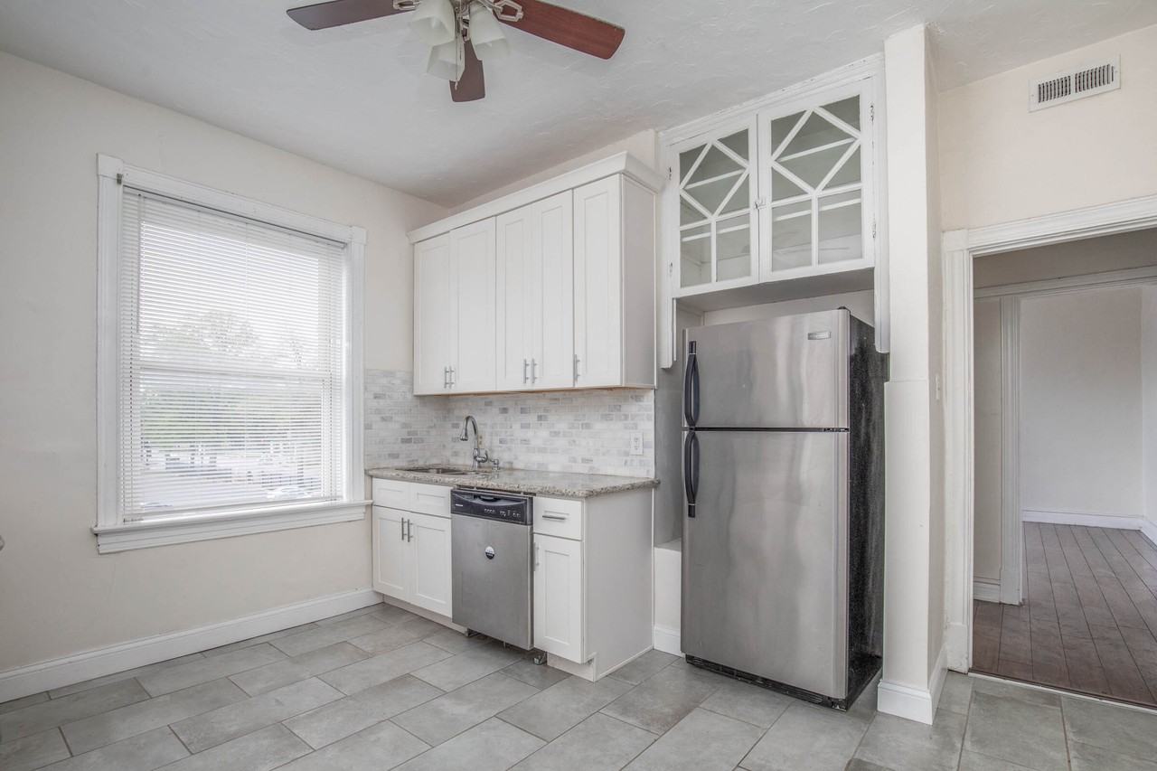 2338 Tower Grove Ave #2E - Photo 6 of 13