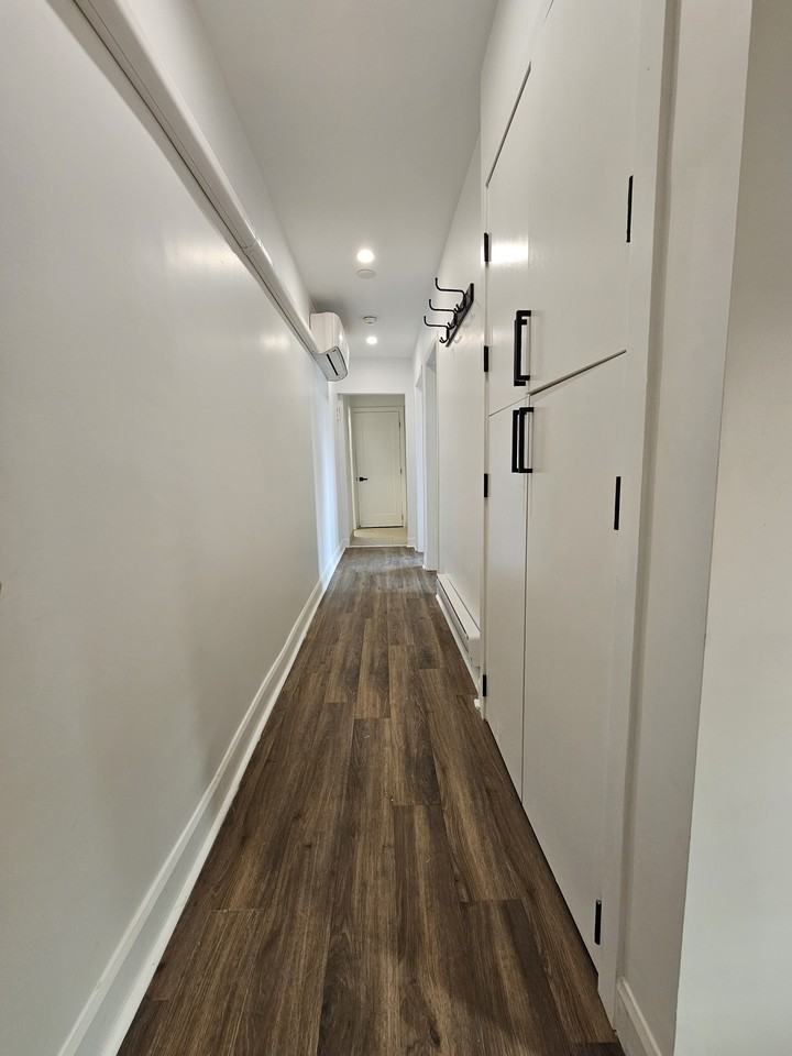 2170 Dufferin Street - Photo 6 of 17