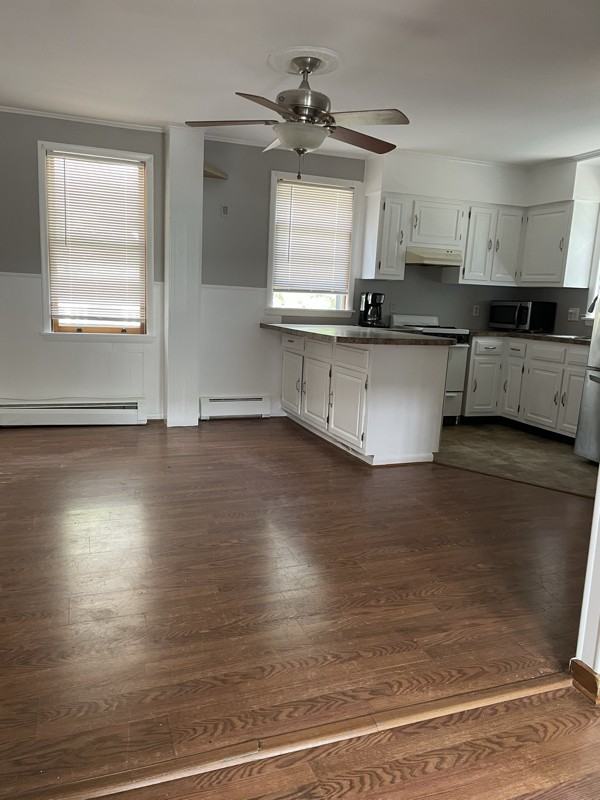 52 River St - Photo 3 of 9