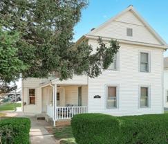 700 Linden Ave - Photo 1 of 1