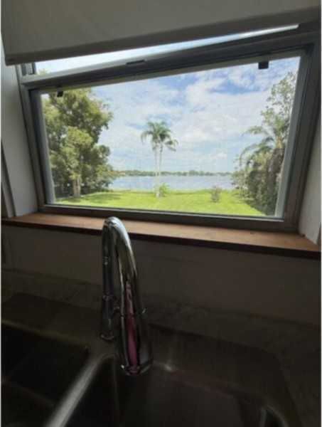 1441 Balmy Beach Dr - Photo 4 of 10
