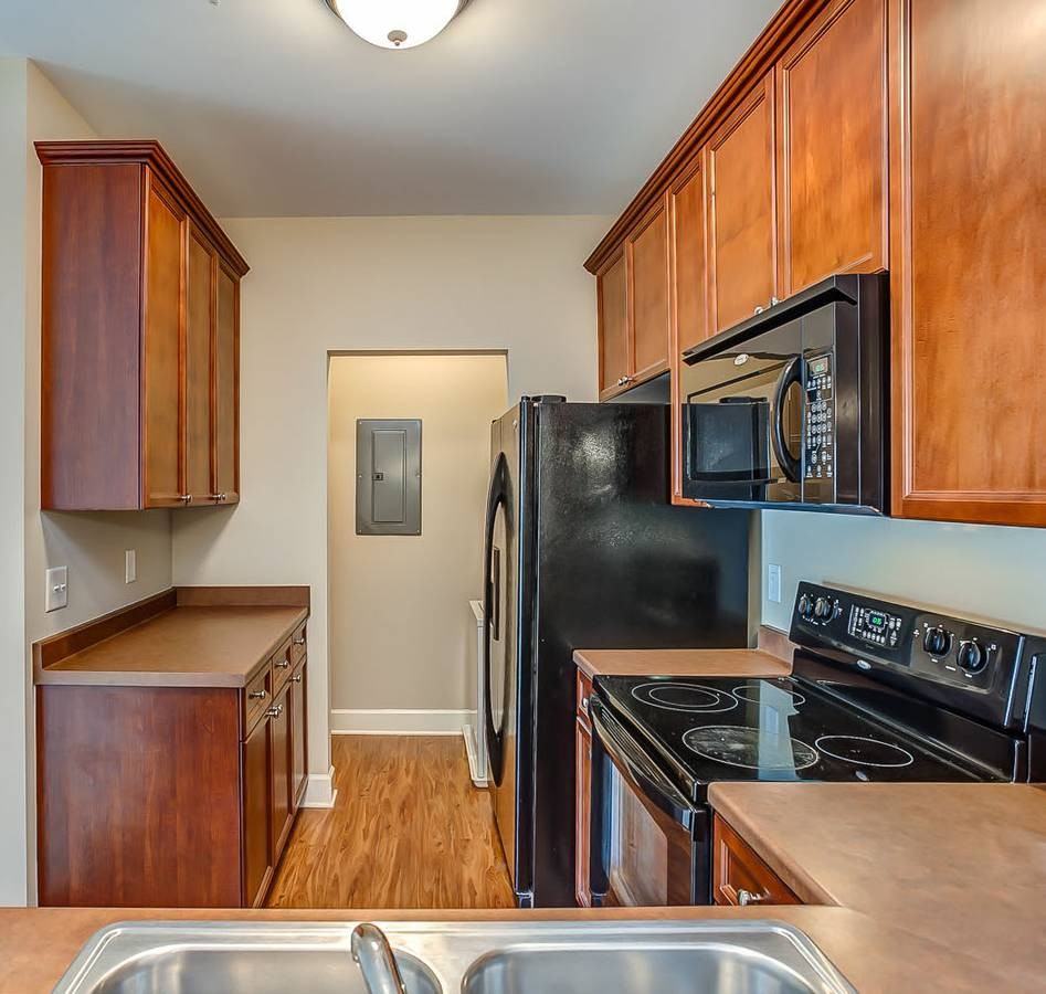 8401 Callabee Way #D10 - Photo 3 of 18