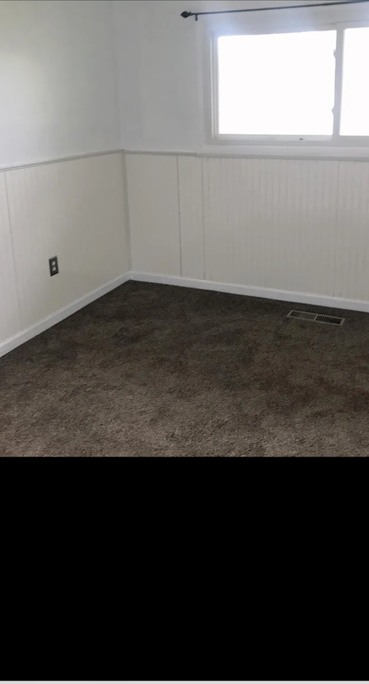 399 Cedarwood Court #NA - Photo 3 of 11