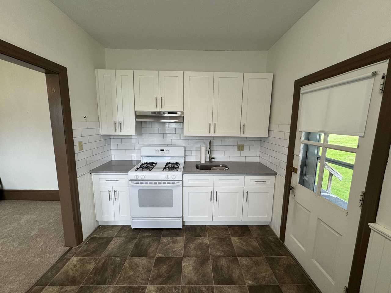 1316 Baldwin St #1316 - Photo 7 of 12