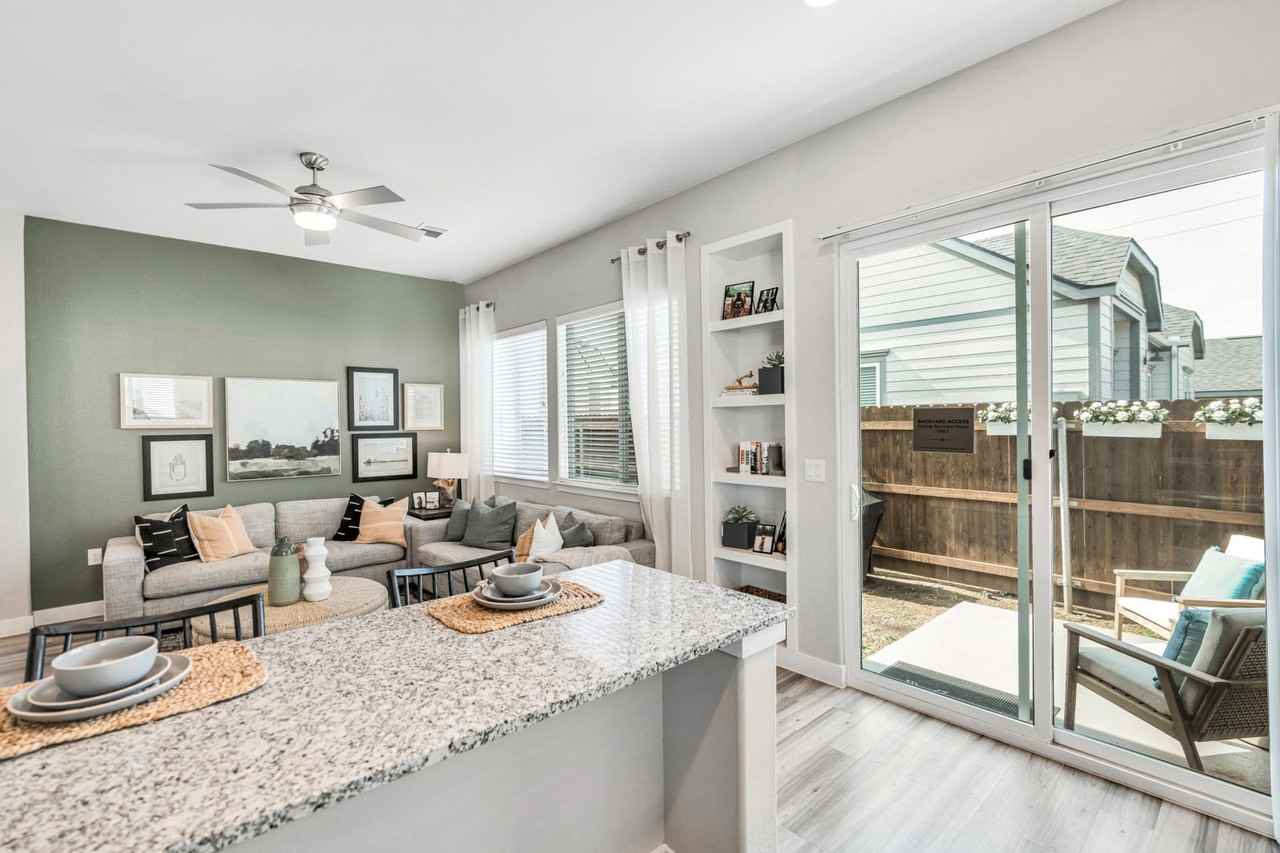 5609 Wild Acres - Photo 2 of 8