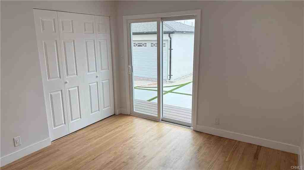 4828 W 138th St - Photo 3 of 8