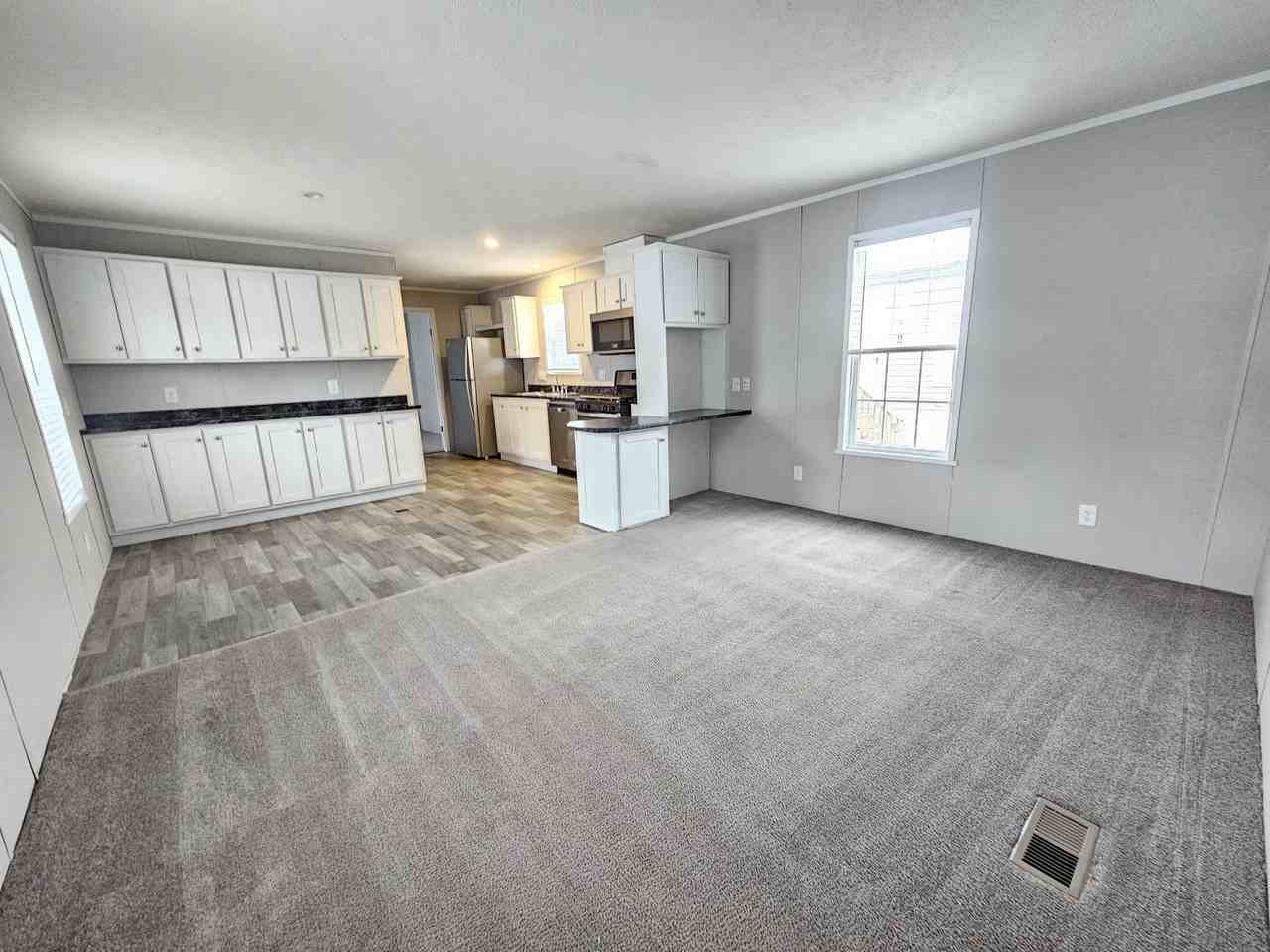 46000 Geddes Rd #186 - Photo 4 of 19