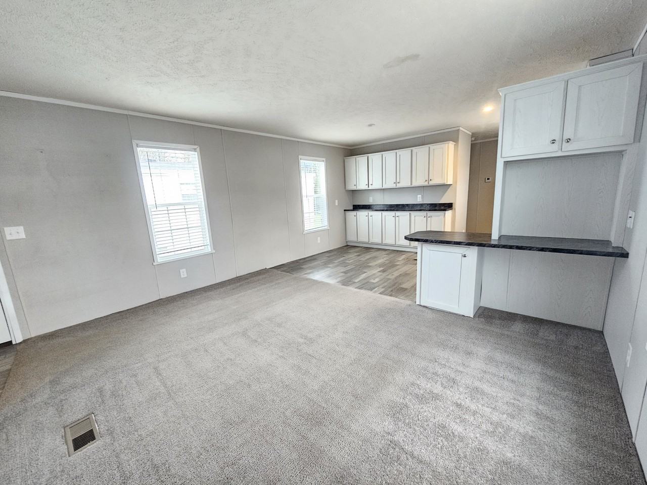 46000 Geddes Rd #186 - Photo 5 of 19