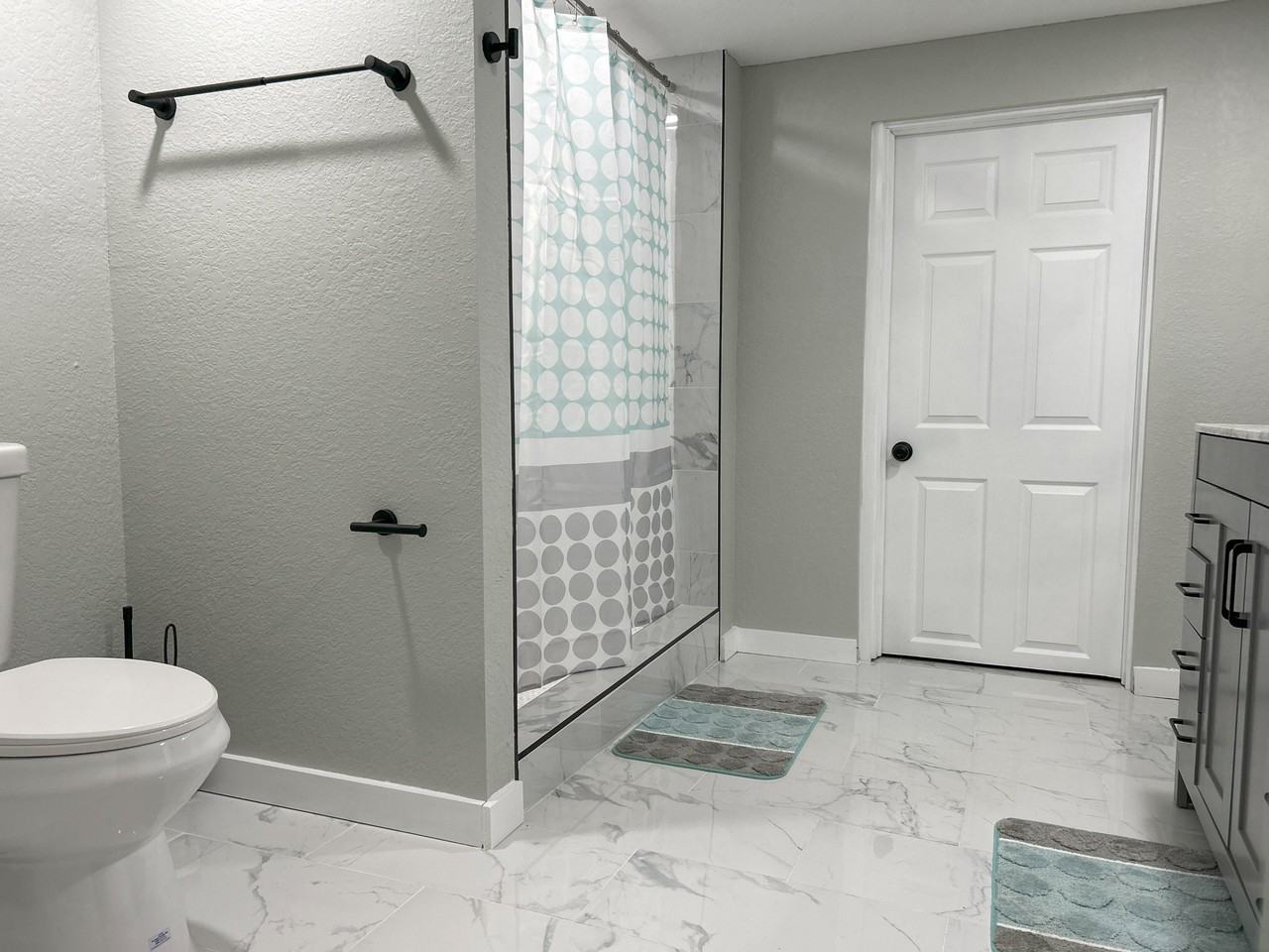 Crestwood Dr - Photo 2 of 9