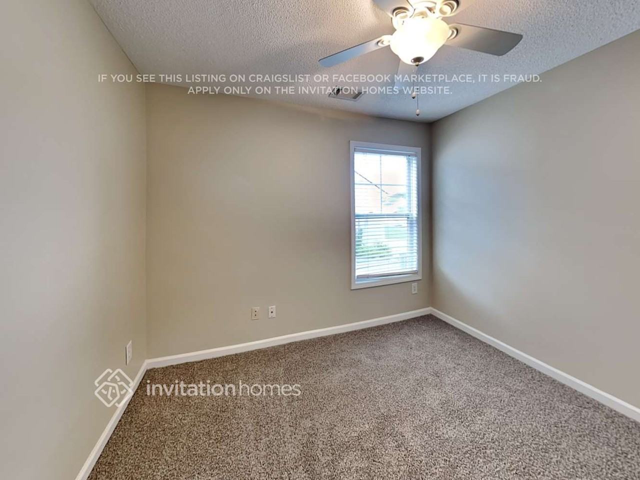 3786 Pine Village Pl - Photo 4 of 9