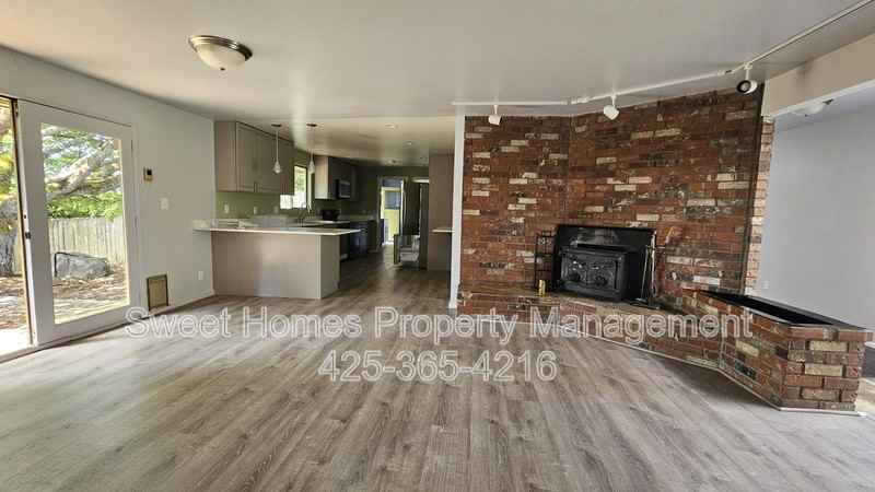 21845 Se 272nd St - Photo 3 of 26