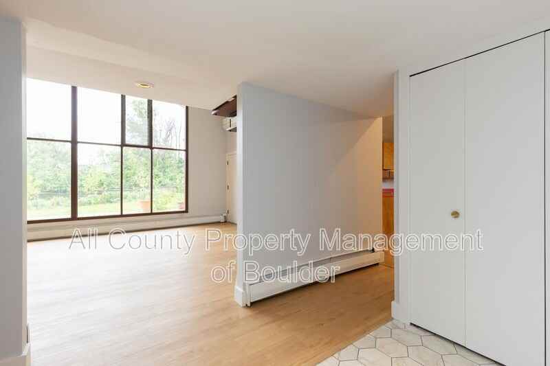 2220 Norwood Ave - Photo 7 of 35
