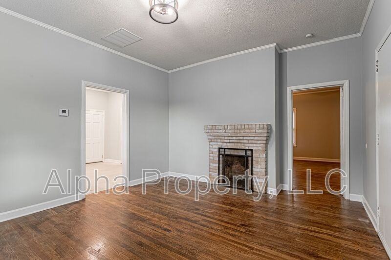 56 Hutchins St - Photo 2 of 14