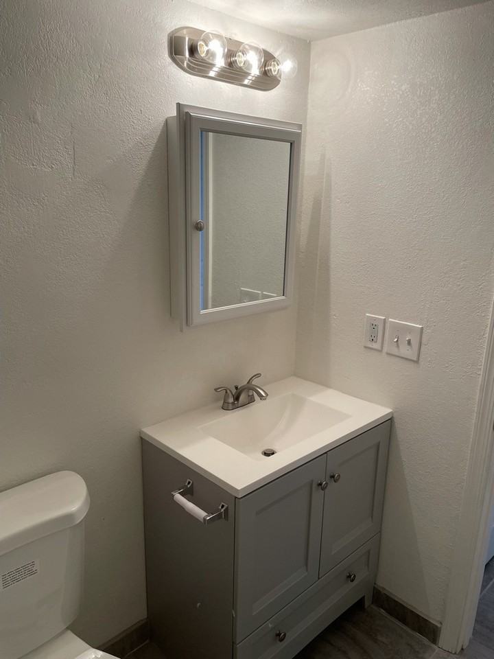 Mountain Creek Apartments - Photo 7 of 50