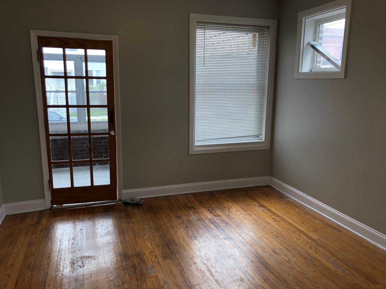 2345 N Ridgeway Ave #1N - Photo 2 of 10