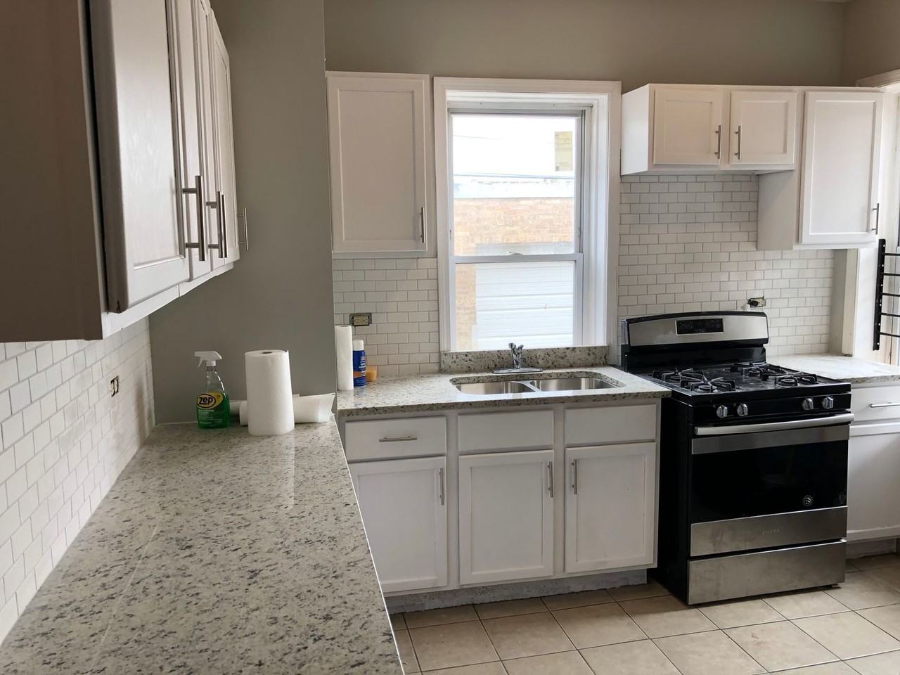 2345 N Ridgeway Ave #1N - Photo 3 of 10
