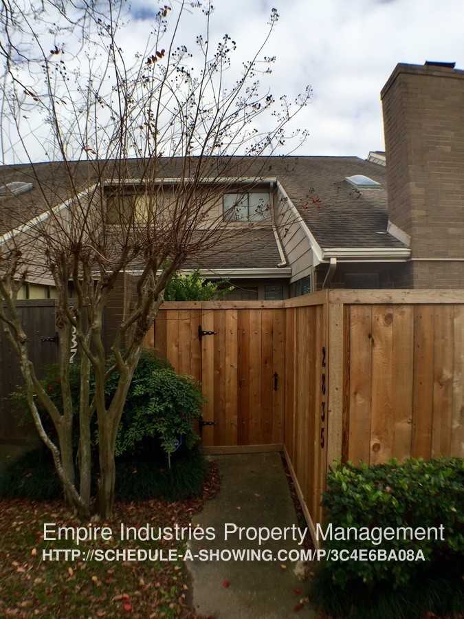2835 Panagard Dr - Photo 2 of 32