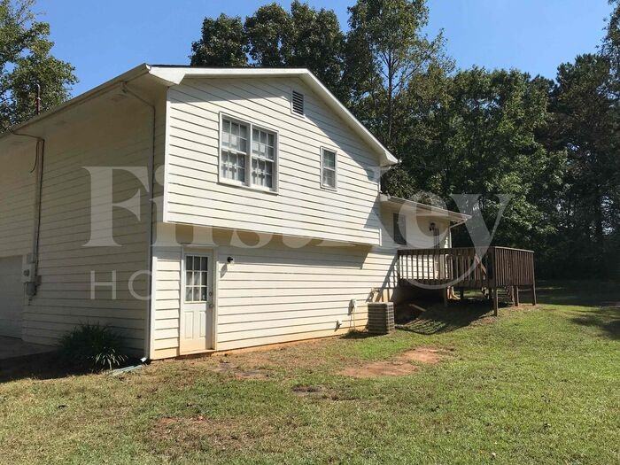 140 Beverly Park Ct - Photo 2 of 18