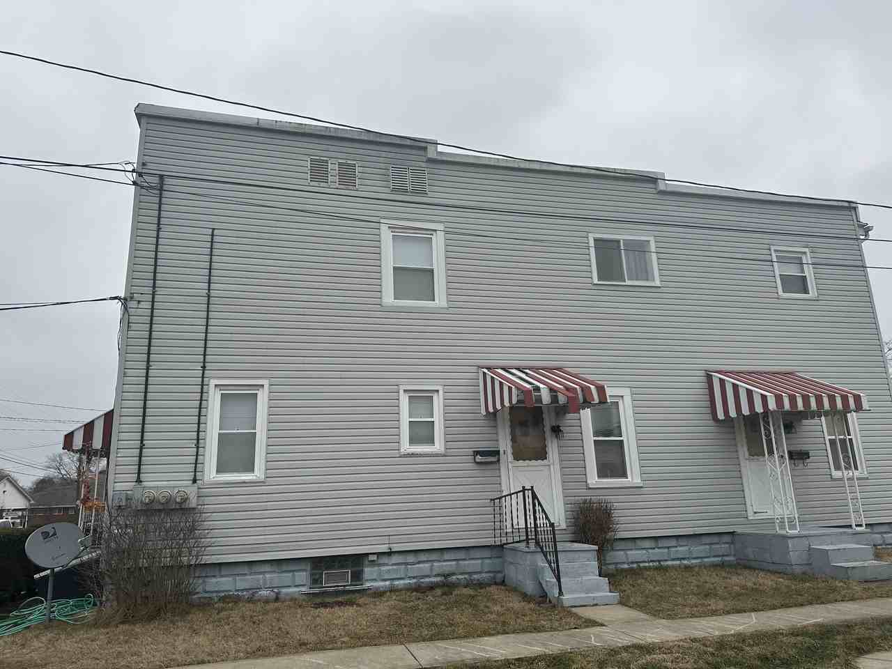 2011 Main St #2 - Photo 2 of 14