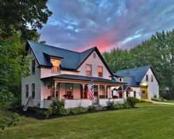 featured image of 2820 E Conway Rd