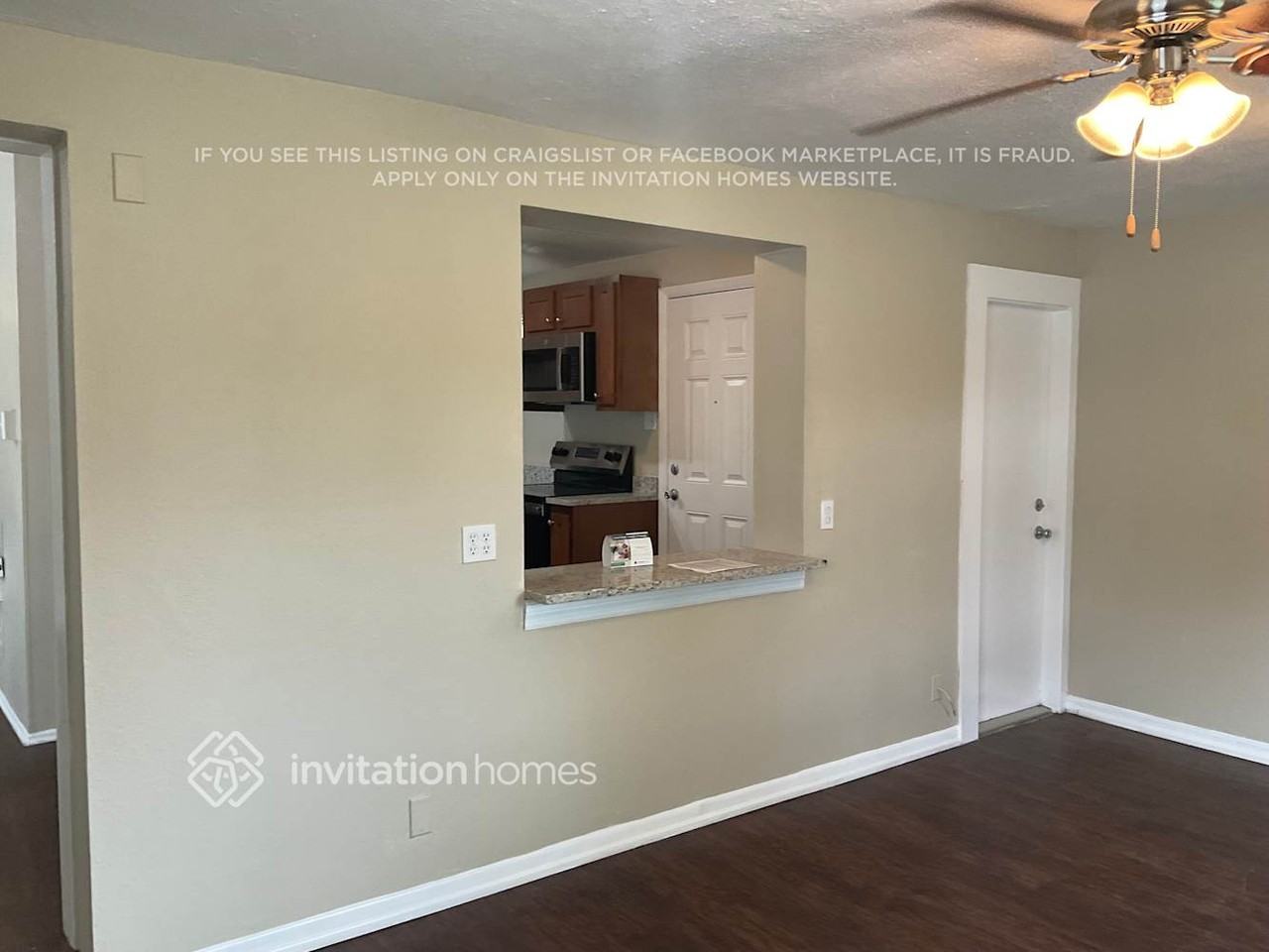 9248 83rd St - Photo 3 of 10
