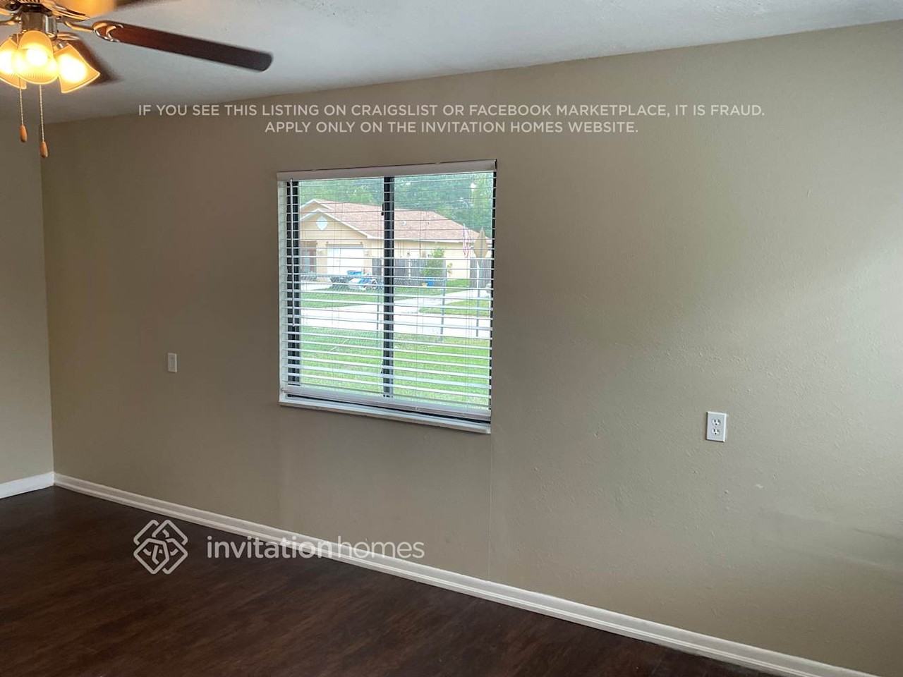 9248 83rd St - Photo 6 of 10