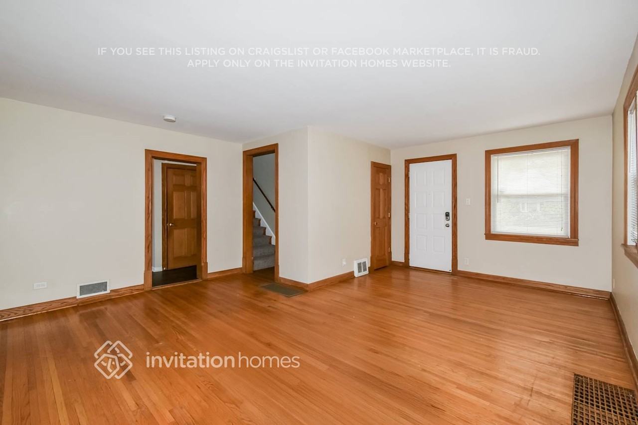 1541 Boeger Ave - Photo 7 of 18