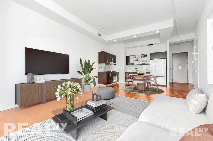 Gold Street #3D - Photo 2 of 12