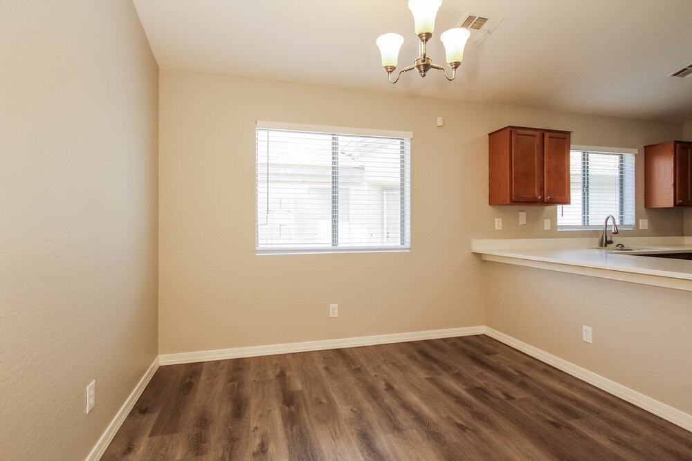 23257 W Cocopah St - Photo 6 of 16