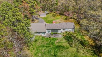 featured image of 23 Vine Hill Rd