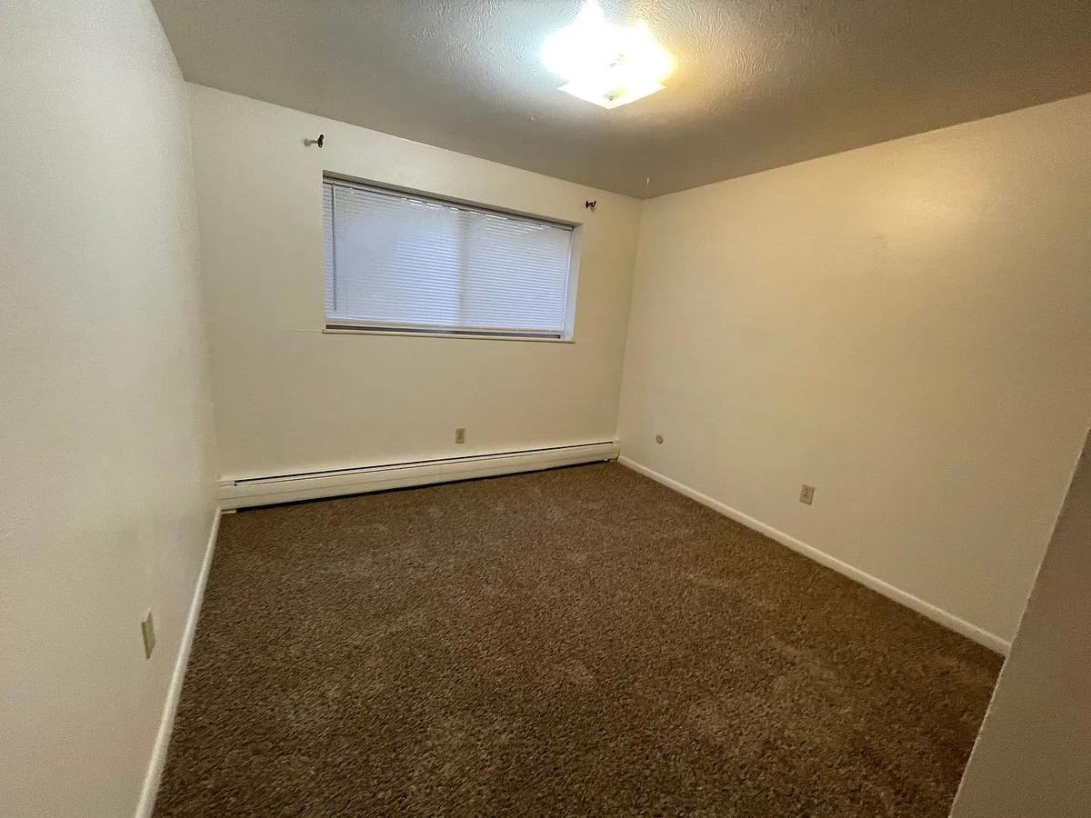 1628 9th Ave - Photo 2 of 29