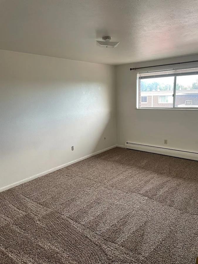 1628 9th Ave - Photo 6 of 29