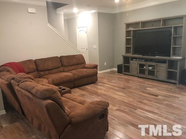 1450 Glenwater Dr - Photo 2 of 11