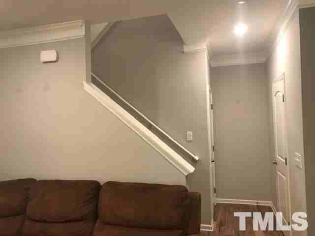 1450 Glenwater Dr - Photo 3 of 11