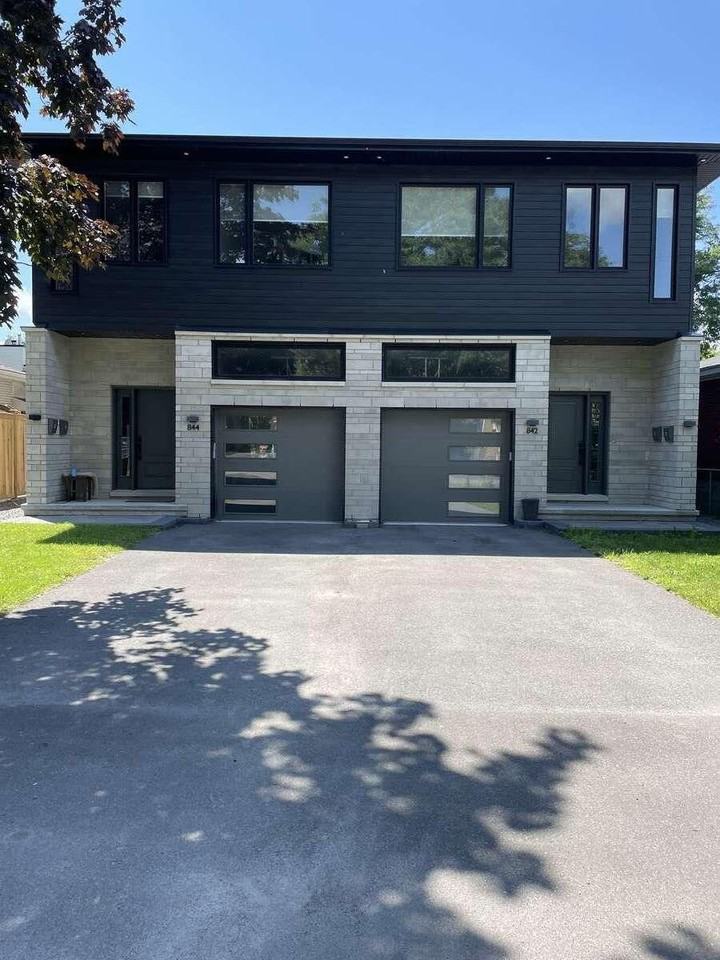 844 Maplewood Ave #A - Photo 2 of 40