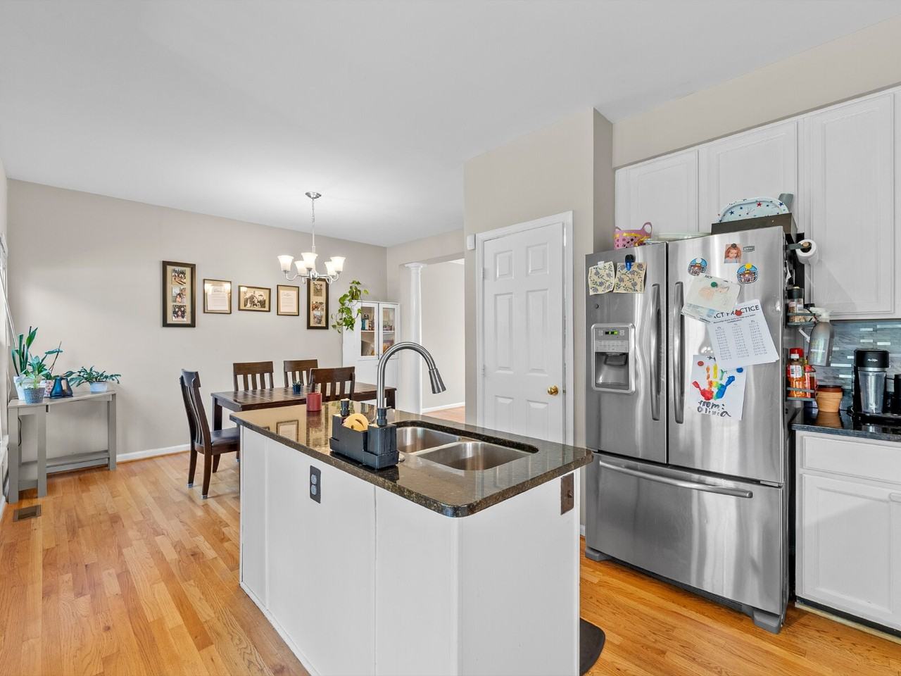 20551 Ashley Ter - Photo 3 of 35