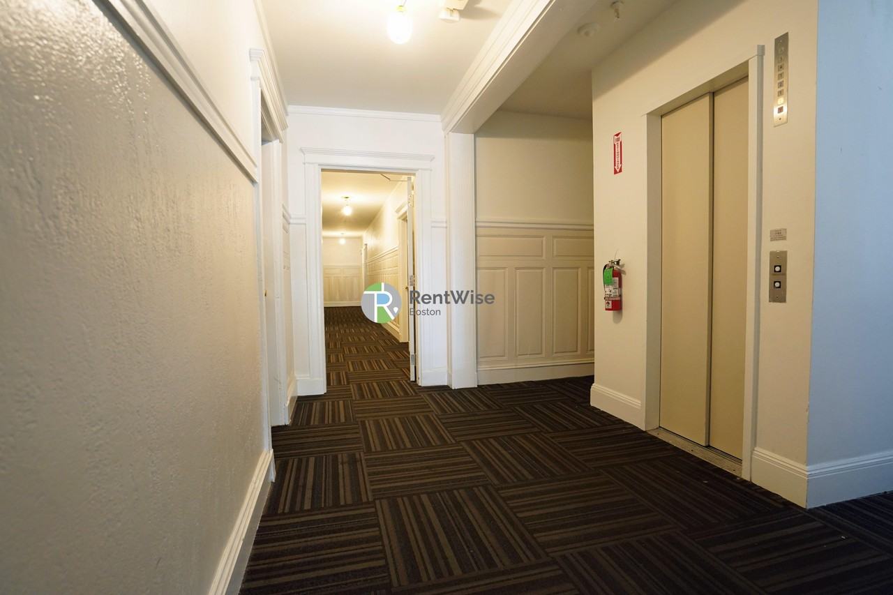 1144 Commonwealth Ave #16 - Photo 5 of 5