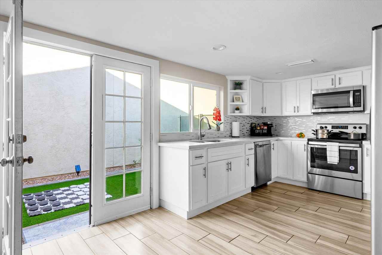 2537 North 87th Way - Photo 2 of 27