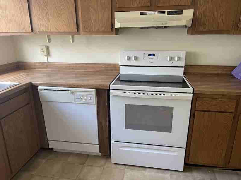 524 Calhoun St #29 - Photo 2 of 8